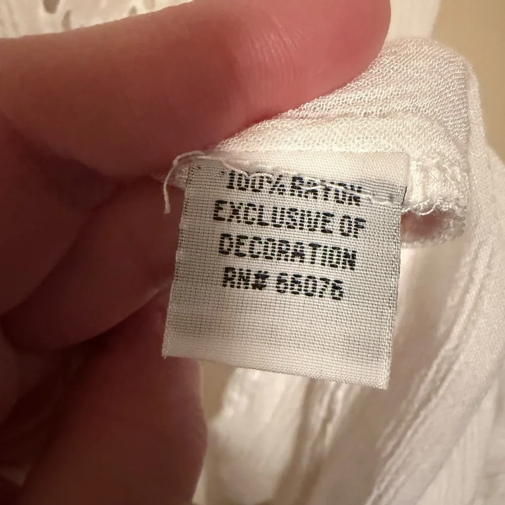 Raviya White Tunic with Lace Accents